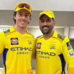 dewald-brevis-with-ms-dhoni-dewald-brevis39s-instagram.jpg