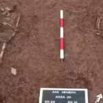 mid-excavation-of-burials.jpg