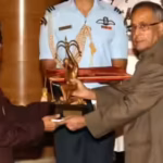 president-pranab-mukherjee-honors-abhijeet-gupta-chess-with-arjuna-award-at-rashtrapati-bhavan-on-au.avif