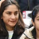 vinesh-phogat-and-sakshi-malik.jpg