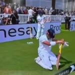 england-players-are-wearing-black-armbands-screengrab.jpg