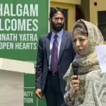 mehbooba-mufti-during-a-meeting-in-pahalgam.jpg