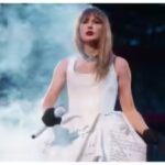 taylor-swift-terror-plot.jpg
