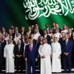 trump-with-gulf-leaders.jpg