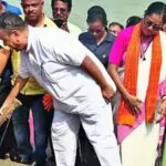 bjp-turns-modi-visits-to-states-into-swachh-drives.jpg