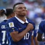 mbapp-scores-twice-to-tie-messi-for-world-cup-lead-with-6-goals-france-beats-sweden-3-0.jpg
