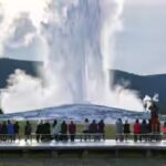 old-faithful-geyser.jpg
