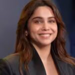 sharvari-in-all-black-ensemble-image-credits-instagram.jpg