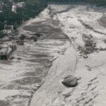 1787807287_nepal-floods.jpg