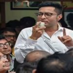 abhishek-banerjee-meets-tmc-workers.jpg