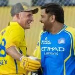 hussey-dhoni.jpg