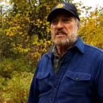 in-1974-vietnam-veteran-kenneth-deardorff-moved-to-alaska-looking-for-work-14-years-later-he-became.avif