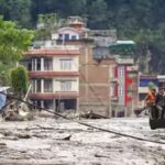 india-issues-helpline-for-affected-indians-in-nepal-floods.jpg