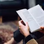 psychology-says-people-who-still-read-physical-books-instead-of-e-books-have-these-7-unique-psycholo.avif