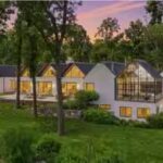rob-zombies-65m-origami-house.jpg