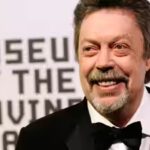tim-curry.jpg