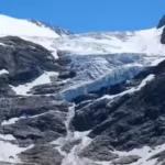 two-belgian-climbers-vanished-in-the-alps-in-1992-melting-ice-has-finally-revealed-their-remains-34.avif