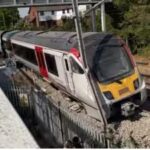 uk-train-derail.jpg