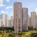 25-year-old-gen-z-techie-earning-rs-18-lakh-a-month-says-bengalurus-housing-prices-have-humbled-him.avif