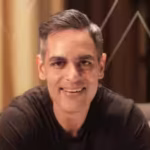 ankur-warikoo-shares-the-moment-his-mother-asked-kitne-saal-ka-ho-gaya-tu-ab-and-her-reaction-to-him.avif