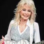 dolly-partons-illness-was-largely-kept-out-of-the-public-eye.jpg