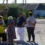 early-voting-in-russias-parliamentary-election-in-mariupol.jpg