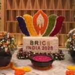 lobby-decor-at-itc-maurya.jpg