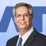 noel-tata.jpg