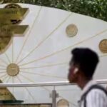rupee-rises-16-paise.jpg