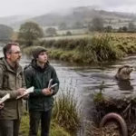 scientists-asked-volunteers-to-live-like-earthworms-otters-and-kestrels-for-weeks-the-strange-experi.avif