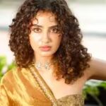 anupama-parameswaran.jpg