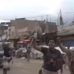 armed-houthi-fighters-march-on-the-streets-of-jabal-habshi-district-taiz-governorate-yemen-reuters.j.avif