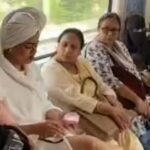 delhi-metro-passenger-in-bathrobe-towel-on-head-goes-viral.jpg
