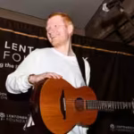 ed-sheeran-performs-at-new-york-fundraiser-raising-1-million-for-disadvantaged-children-in-suffolk.j.avif