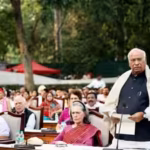 india-bloc-symbolically-removes-cec-gyanesh-kumar-in-the-mock-parliament-orgainsed-at-kharges-reside.avif