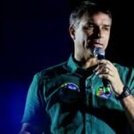 presidential-candidate-flavio-bolsonaro-campaigns-in-guarulhos.jpg