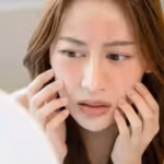 psychology-says-people-who-constantly-notice-tiny-flaws-in-their-face-may-be-caught-in-a-cycle-of-se.avif