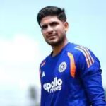 shubman-gill-1610-s.jpg